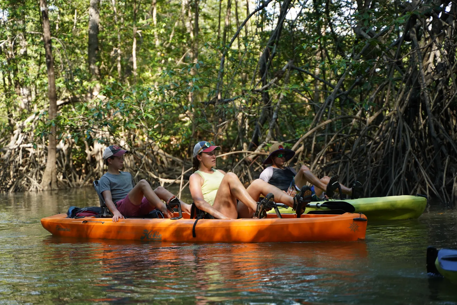 Islas Damas Pedal Kayak — photo 1