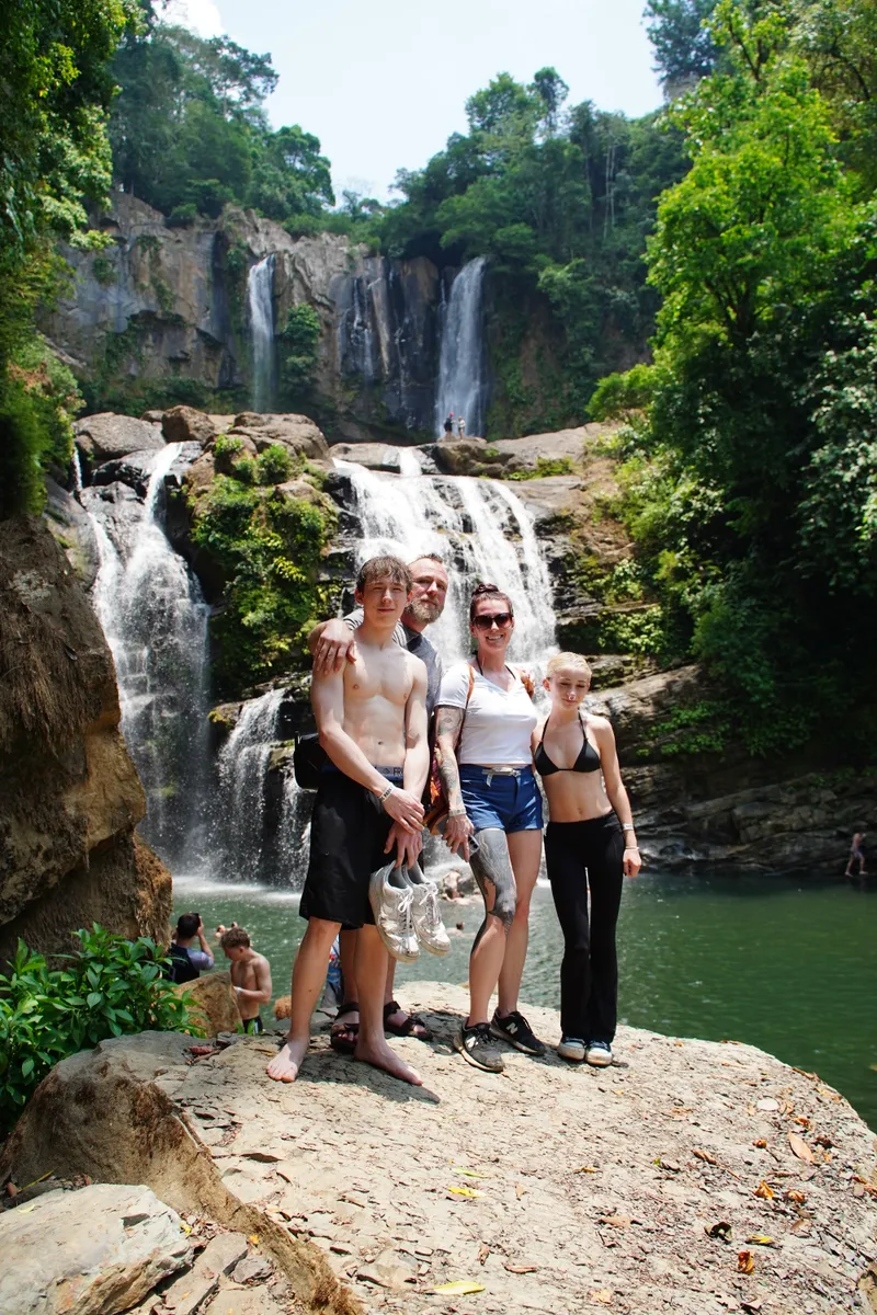 Nauyaca Waterfall — photo 3