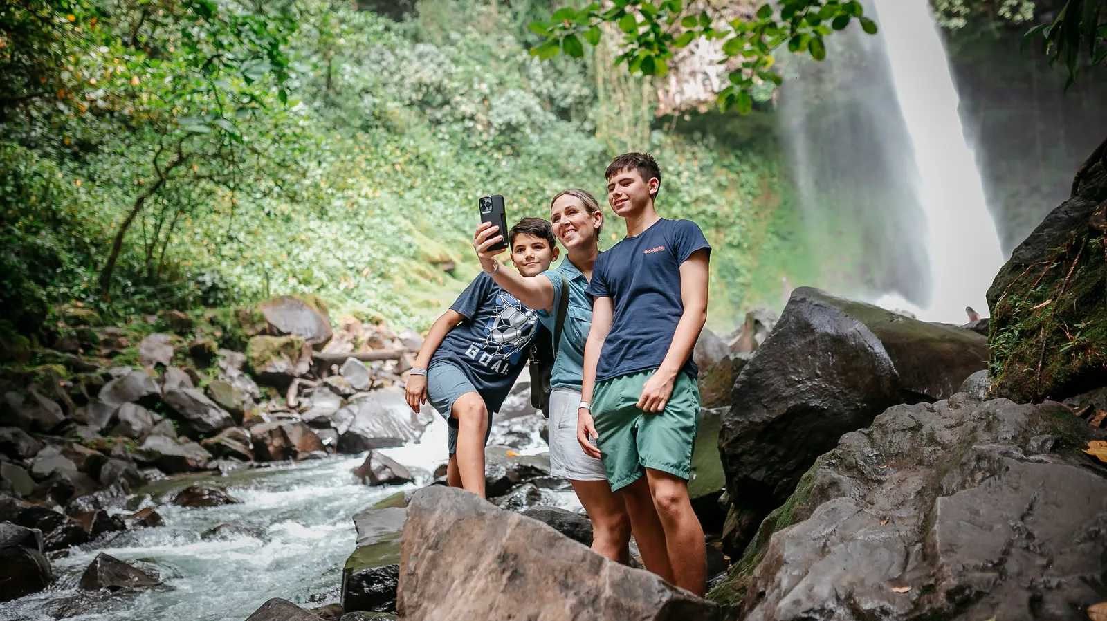 Rafting + La Fortuna Waterfall — photo 1